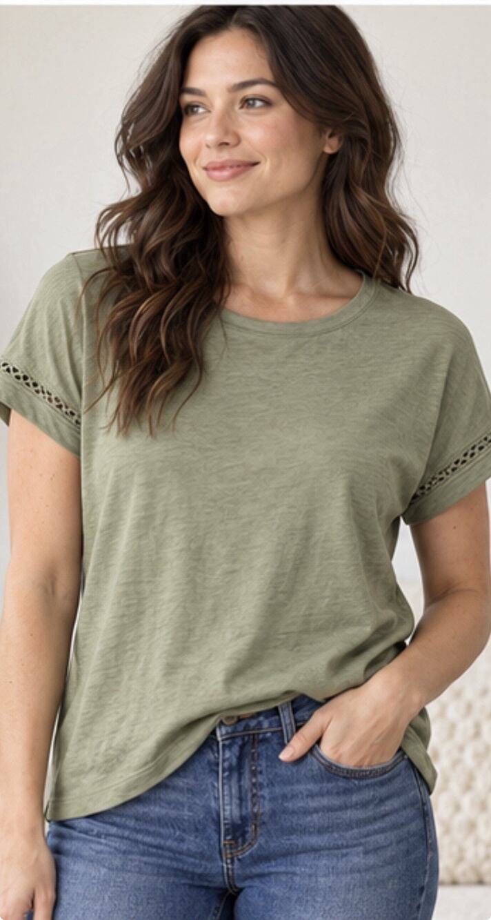Eddie Bauer Cotton USA T-Shirt Women’s Large Olive Green Crochet Trim Tee